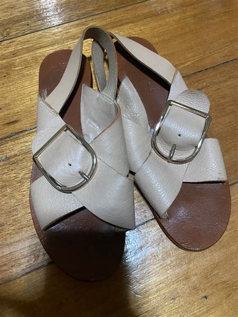Auth Renegade Folk Nude Color Flats Sandals On Carousell