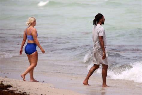 7 Hot Sexy Alaina Anderson Bikini Pics