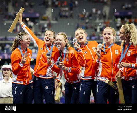 Paris Myrte Van Der Schoot Eveline Saalberg Femke Bol Lisanne De