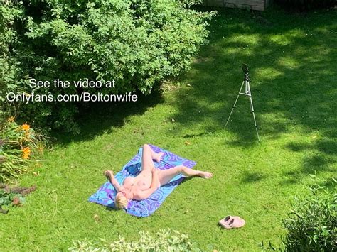 Public Lovin Porn Pic