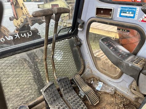 HITACHI EX120-2 | Online Auctions | EquipmentFacts.com