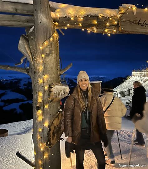 Austrian Mature Amateur Lady Secret W Secret Wb Nude OnlyFans Leaks Fappening FappeningBook