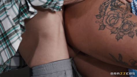 Katty Soarez Porn Pic