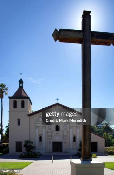 543 Santa Clara Catholic Church Stock Photos, High-Res Pictures, and Images - Getty Images