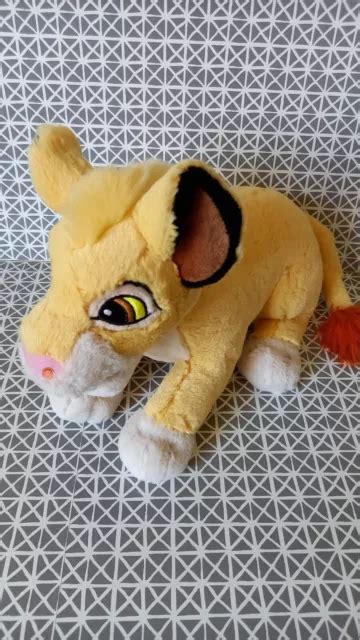 PELUCHE DOUDOU SIMBA Le Roi Lion Jaune Blanc Marron 30 Cm Disneyland