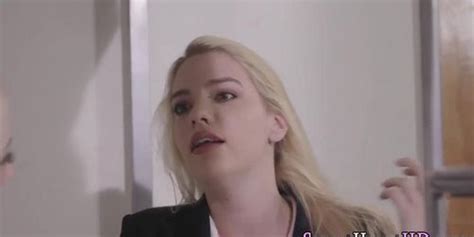 Amateur Teen Pussyfucked On All Fours Tnaflix