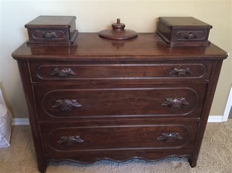 Lillian Russell Black Walnut Bedroom Set 4 pieces plus mirror For Sale ...