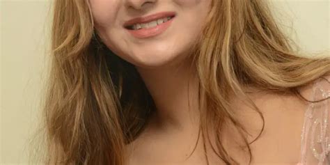 Actress Khushi Mukherjee Latest Hot Pictures Galleries Hd Images