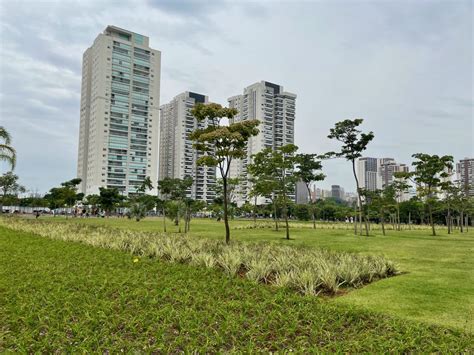 5 Vantagens De Morar Em Um Bairro Planejado TECNISA