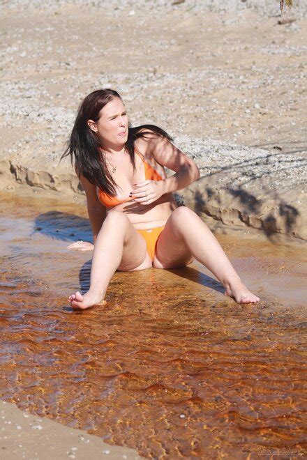 Bikini Model Tiger Lily Ai Enhanced Noosadriftwood Topaz Sharpen Faceai Porn Pic