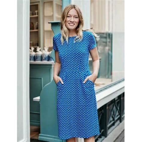 Boden Dresses Boden Blue Daisy Phoebe Jersey Dress Poshmark