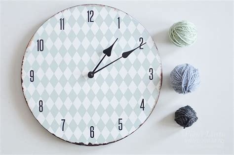 Tik tak, tik tak | Clock, Wall clock, 10 things