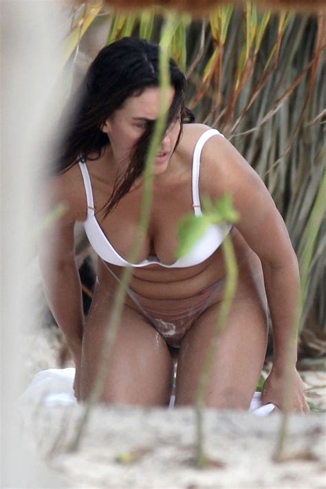 Monika Clarke Nude Topless Paparazzi Pics The Fappening