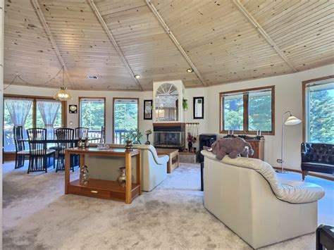 Eliason Realty of the North... - Eliason Realty of the North