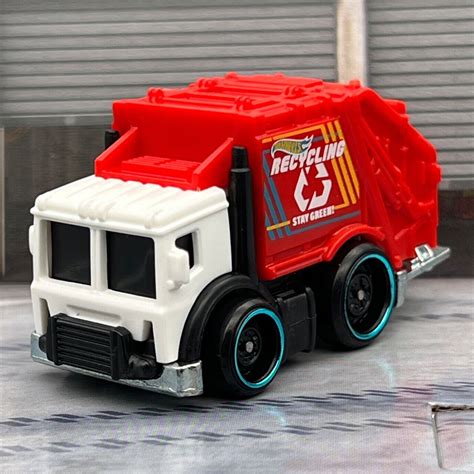 Đồ Chơi Mô Hình Siêu Xe Hot Wheels C Total Disposal Mẫu Mà FAHASA