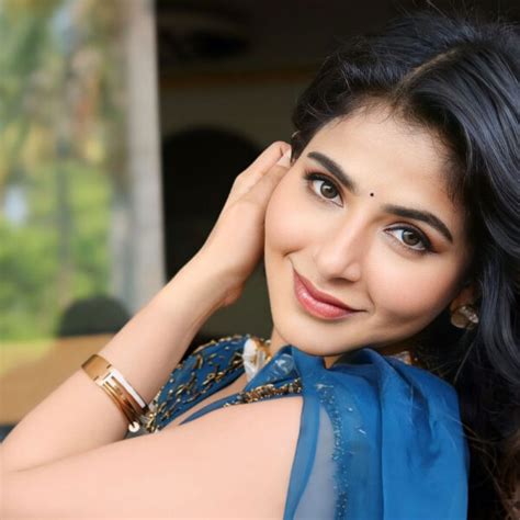 Iswarya Menon Hot Photoshoot Stills South Indian Actress