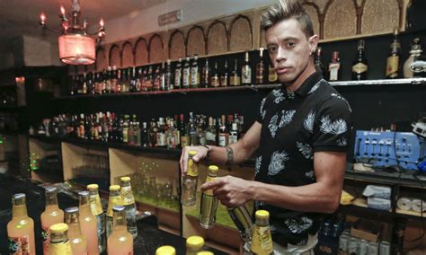 El Local Cool Loung Pub Ser La Primera Sala Porno Gay De Galicia Shangay