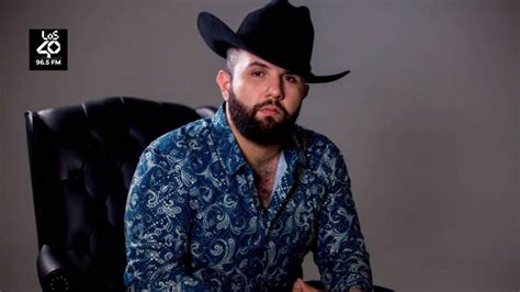 Carin León demuestra que el rock también corre por su venas al interpretar Sex on Fire de