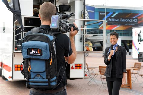 teknologi      backpack pojok spy