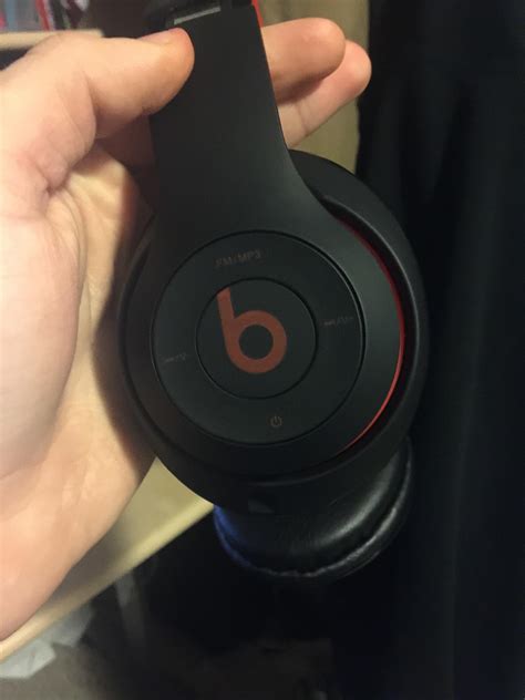 Beats Studio 3 I Have Never Seen A Power Button Like This And I Cannot