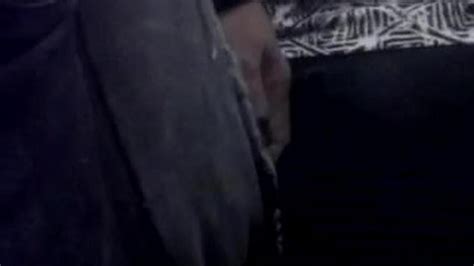 Tocando Culo En El Metro Porn Videos