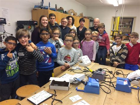 Schüler für Technik begeistert Grund Mittelschule St Josef