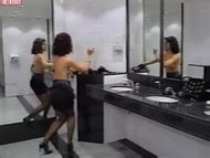 Naked Soledad Villamil in Donde queda el paraíso