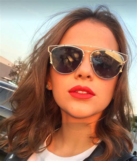 Famosos Parabenizam Bruna Marquezine Pelo Anivers Rio