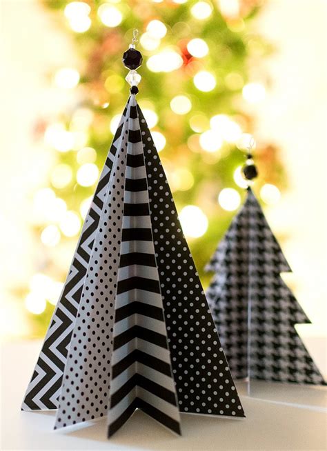 Christmas Craft Idea: Paper Trees