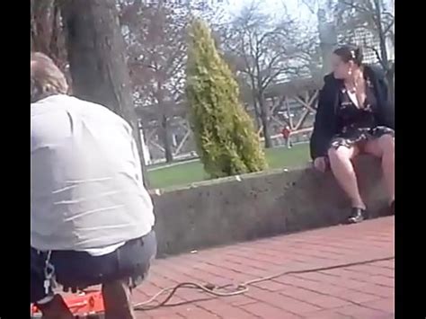 Le Gambe Della Moglie Spalancano Gli Sconosciuti XVIDEOS