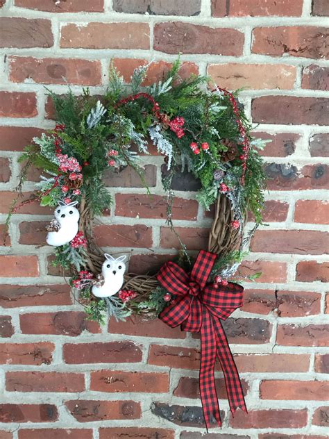 Pin By Pamela Edwards On Wreaths Wreath Wall Decor Wreath Wall Wall