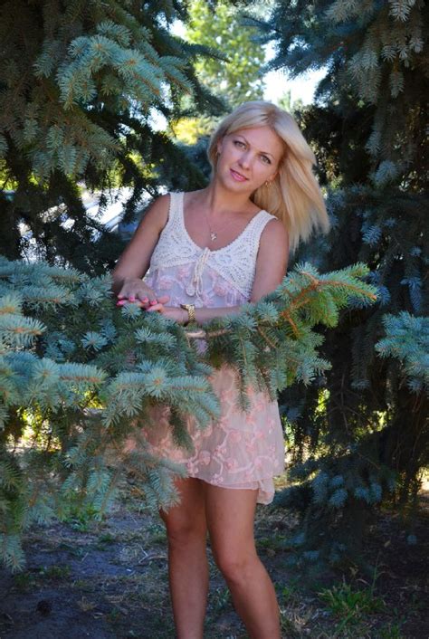 ID Valentina From Kherson Ukraine Years Old Blonde Green Eyes