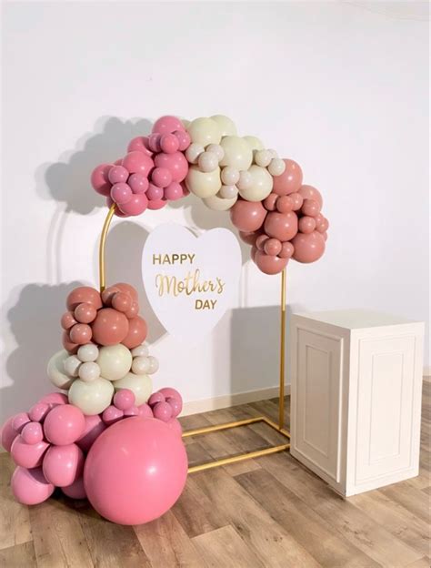 Pin By Esthela Rios On Magic Balloons Mothers Day Balloons Mothers