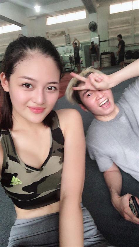 T Nh S Karik Y U To N Hot Girl N Sao Nh M N O Nh T M I T Nh N M V I Trang Pilla