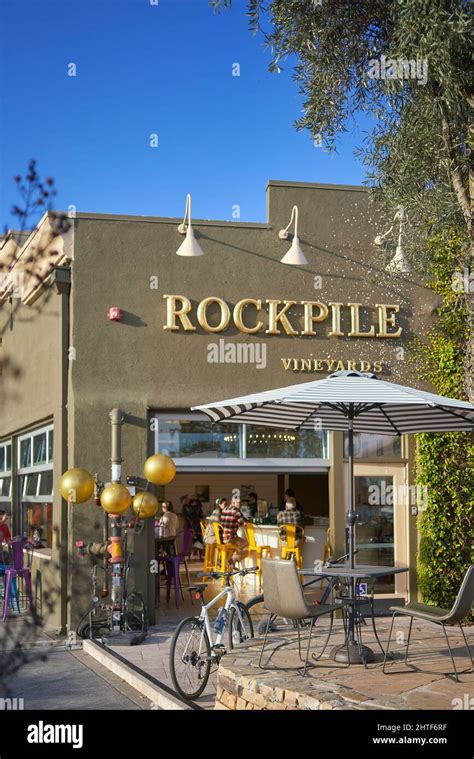 Exterior Of Rockpile Vineyards Wine Tasting And Restaurant In