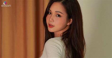 Y tá làng có vòng trái đào diện bikini xoay độ không một tì vết