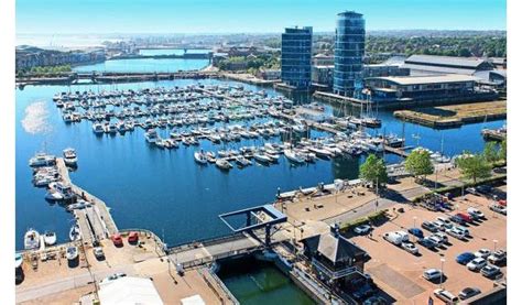 Chatham - Towns & Villages in Chatham, Medway Towns - Visit South East