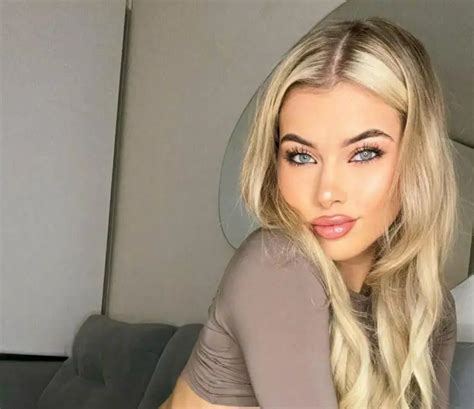 Sofía Muñoz OnlyFans atrevimiento en top nude ColorMusic