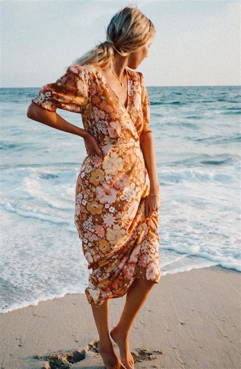 Billabong X The Salty Blonde Hello There Puff Sleeve Seersucker Maxi
