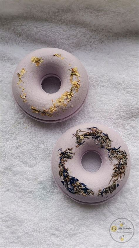 Бомбочка пончик 🍩 | Бомбочки для ванн, Бомбочка для ванны, Бомбочки для ...