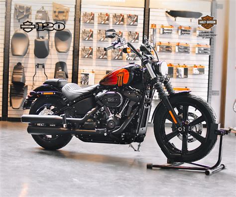 2023 Street Bob 114 Vivid Black Anak Elang Harley Davidson Of Jakarta