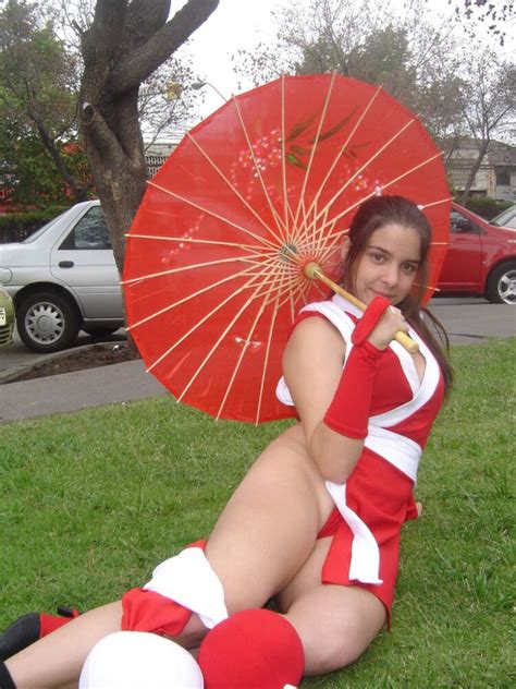 8 Hot Sexy Sandra Donoso Bikini Pics