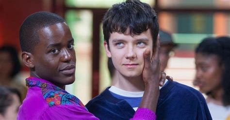 Xem Phim Sex Education T I B Ng Ho Ng Nh N Ra M Nh Ang Ng C Ng Trong C Ch D Y Con Y U Con