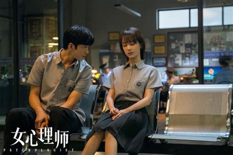 Top phim Hoa ngữ hot nhất tuần cuối tháng Dương Tử dẫn đầu Saostar vn