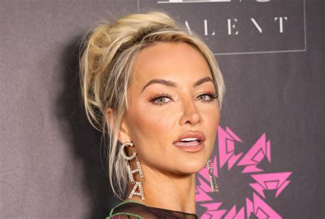 Lindsey Pelas Pulls Boobs Out Of Skimpy Swimsuit Playboy Tubes My XXX Hot Girl