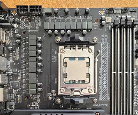 Gigabyte B650E Aorus Master Review: A PCIe 5.0 M.2 Party | Tom's Hardware