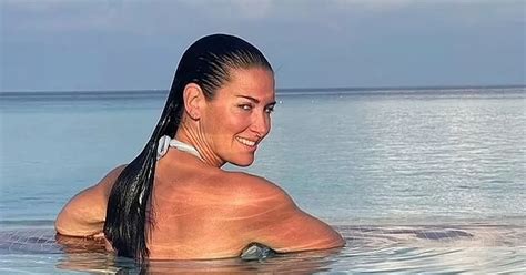 Gb News Star Kirsty Gallacher Wows Fans As She Strips Totally Naked For
