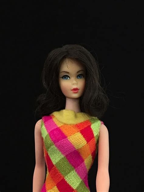 Lot Brunette Barbie Twist Turn Flip Hair In Original Swimsuit