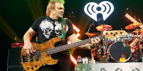 Michael Anthony Net Worth: Diving into His Career Achievements, Income