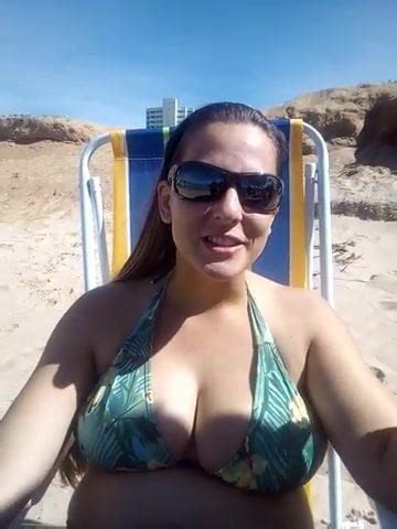 Peituda Tetas Pulando Na Praia Free Porn E Xhamster